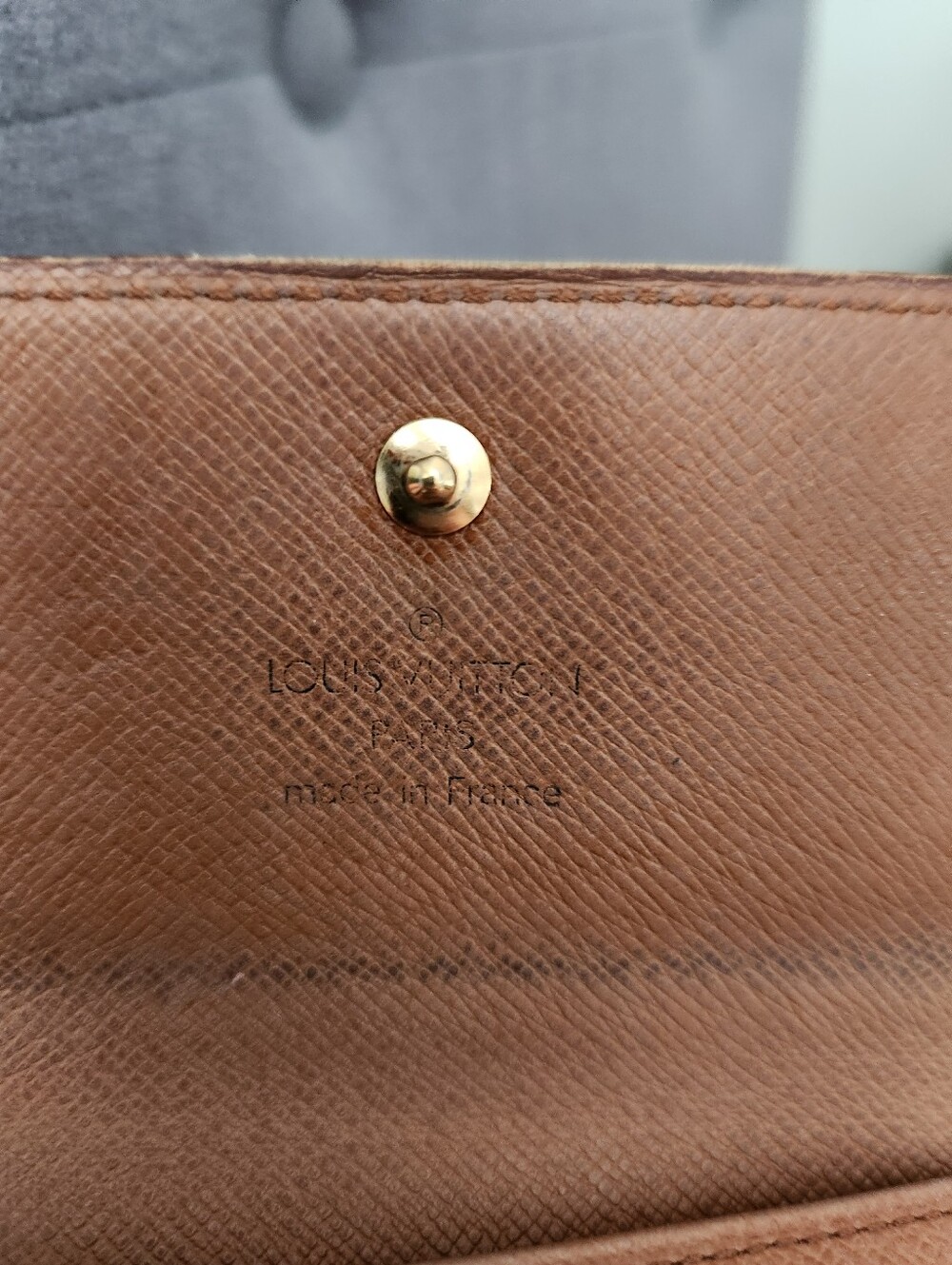 Louis Vuitton Vintage Monogram Elise Wallet - Picture 10 of 12